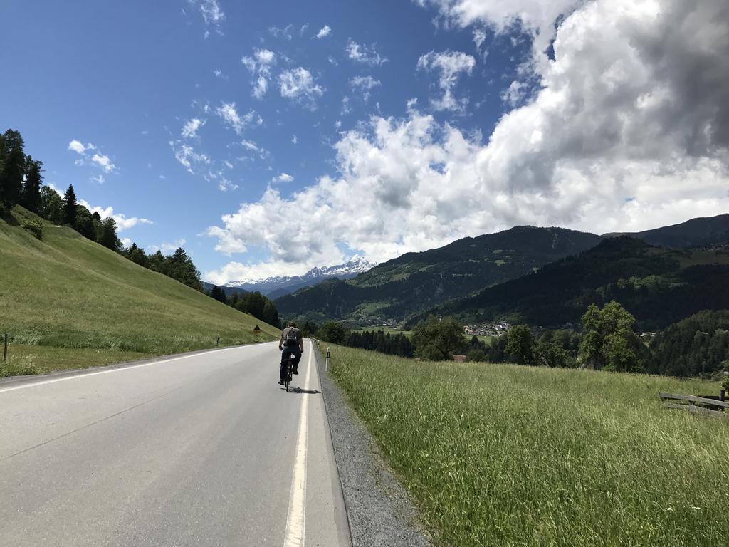 Ferienwohnung Laax Mit Traumblick, Grossem Balkon Und Terrasse 외부 사진