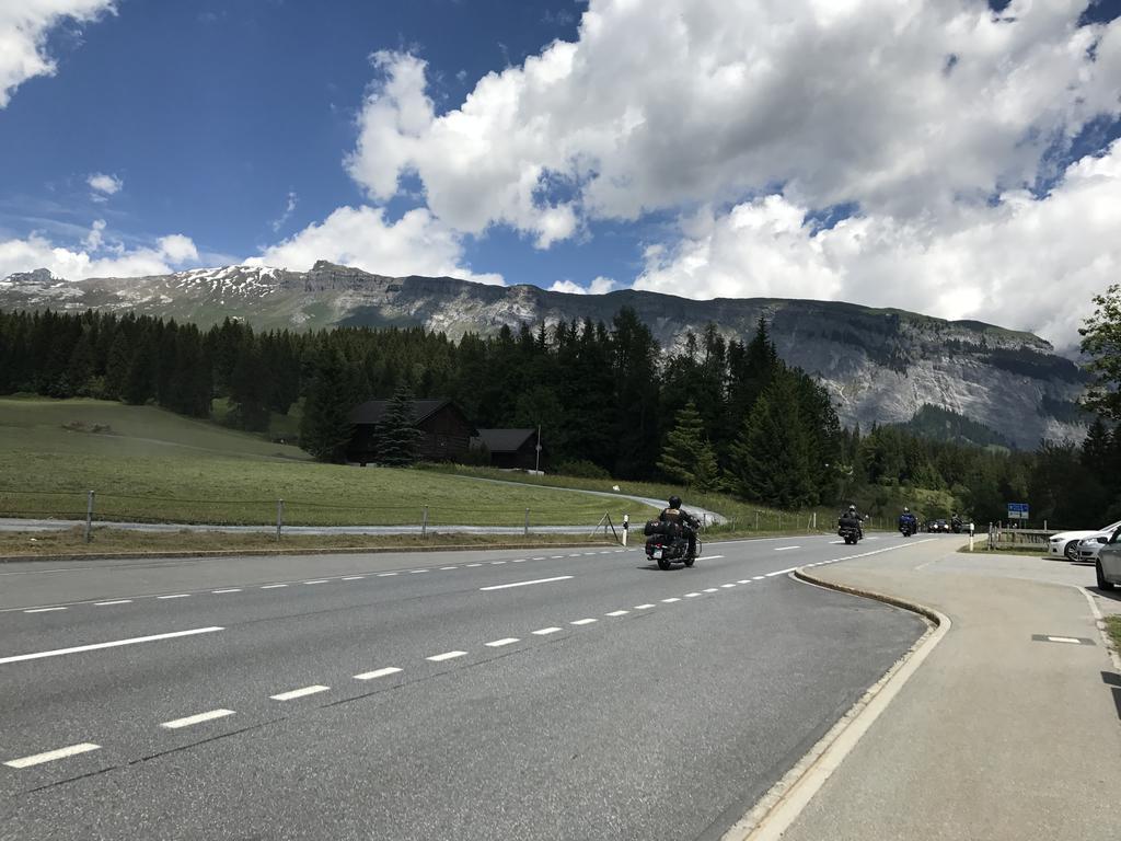 Ferienwohnung Laax Mit Traumblick, Grossem Balkon Und Terrasse 외부 사진